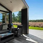 Semesterbostad Tea - 2-7km From The Sea By Interhome