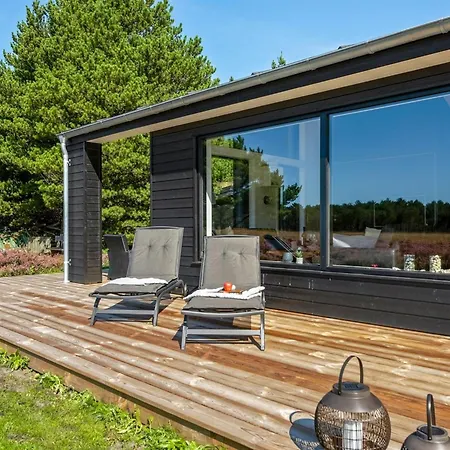 Tea - 2-7km From The Sea By Interhome