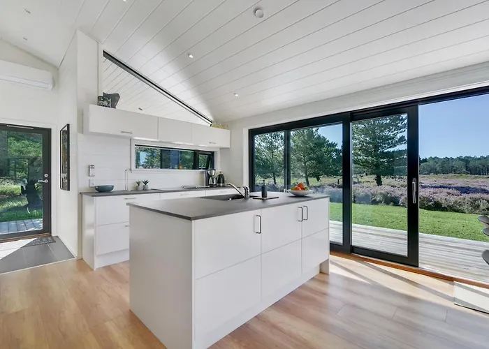 Semesterbostad Tea - 2-7km From The Sea By Interhome