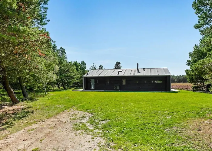 Tea - 2-7km From The Sea By Interhome Semesterbostad Bolilmark